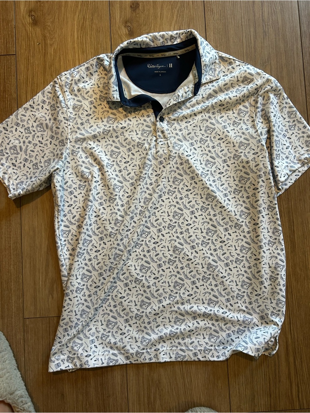 Walter Hagen White Polo with Navy Micro-Print and Contrast Collar